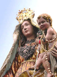 Particolare della statua della Madonna della Catena senza gli ori (Agosto 2003)