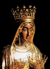 Il volto originale della Madonna del Sacro Monte (1100).