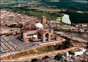 Il Santuario di "Nossa Senhora Coneico Aparecida".