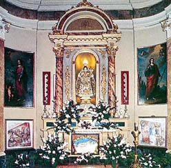  Interno della chiesa della Madonna delle Castagne di Bergamo.